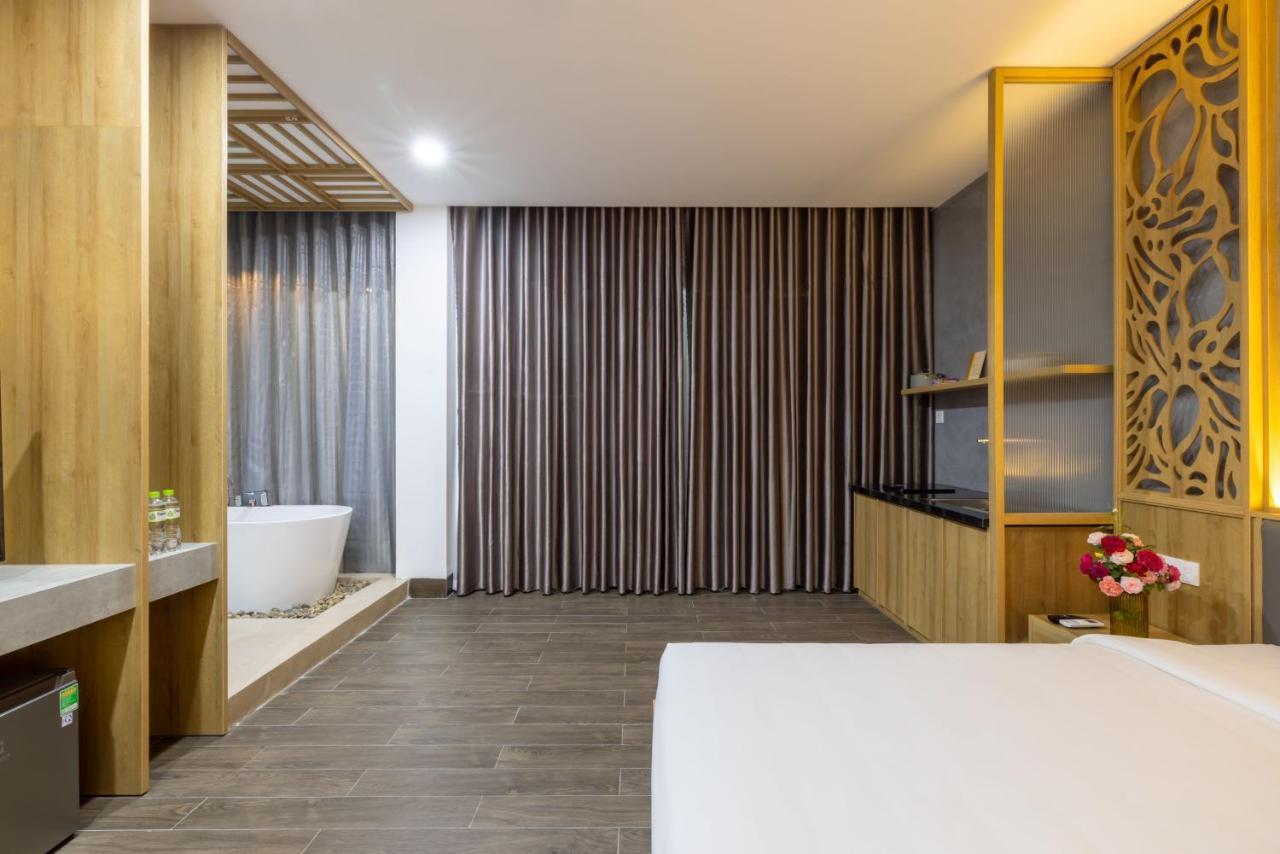 Moon Sun Boutique Villa Hotel Hue Exterior photo