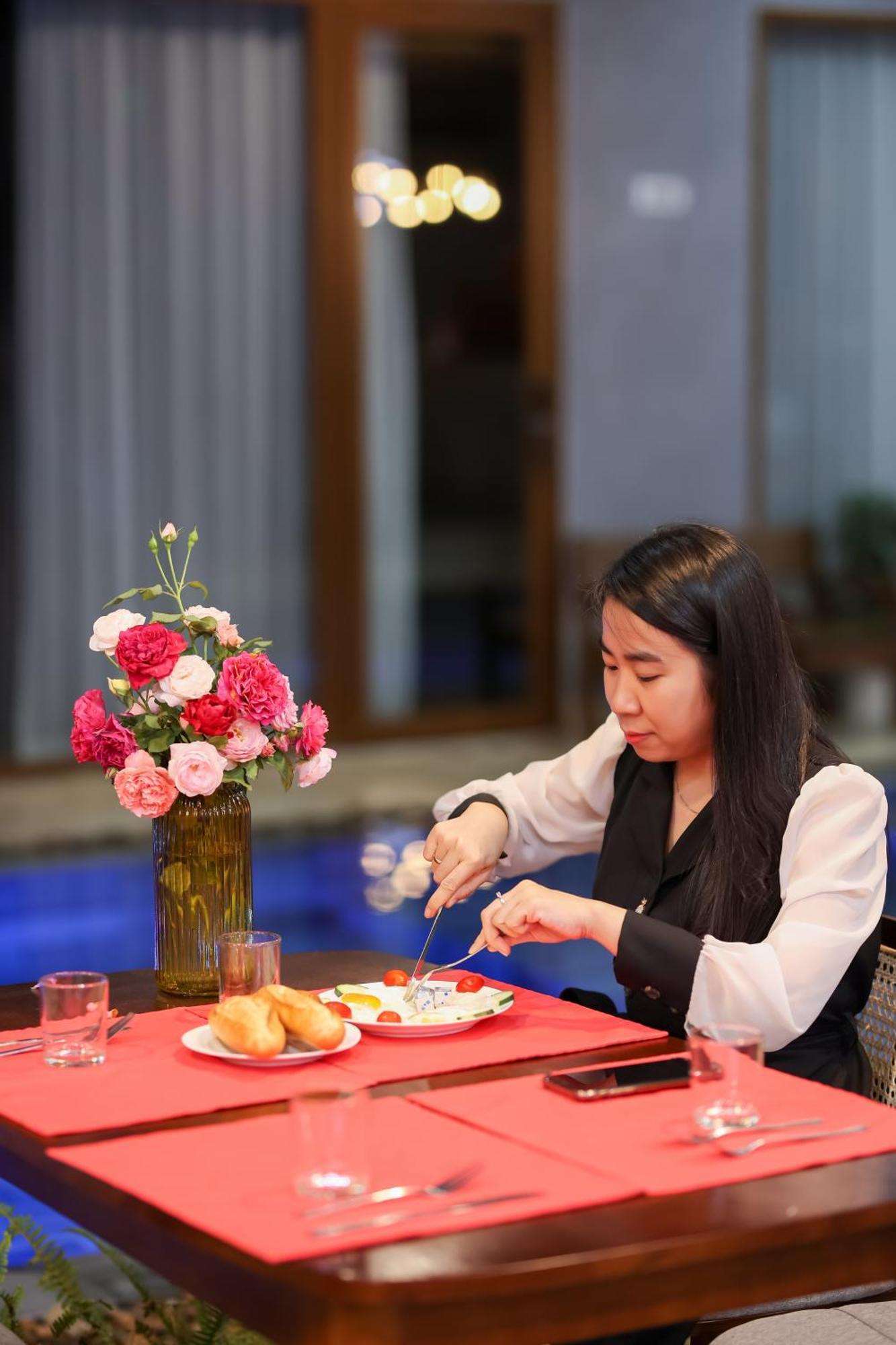 Moon Sun Boutique Villa Hotel Hue Exterior photo