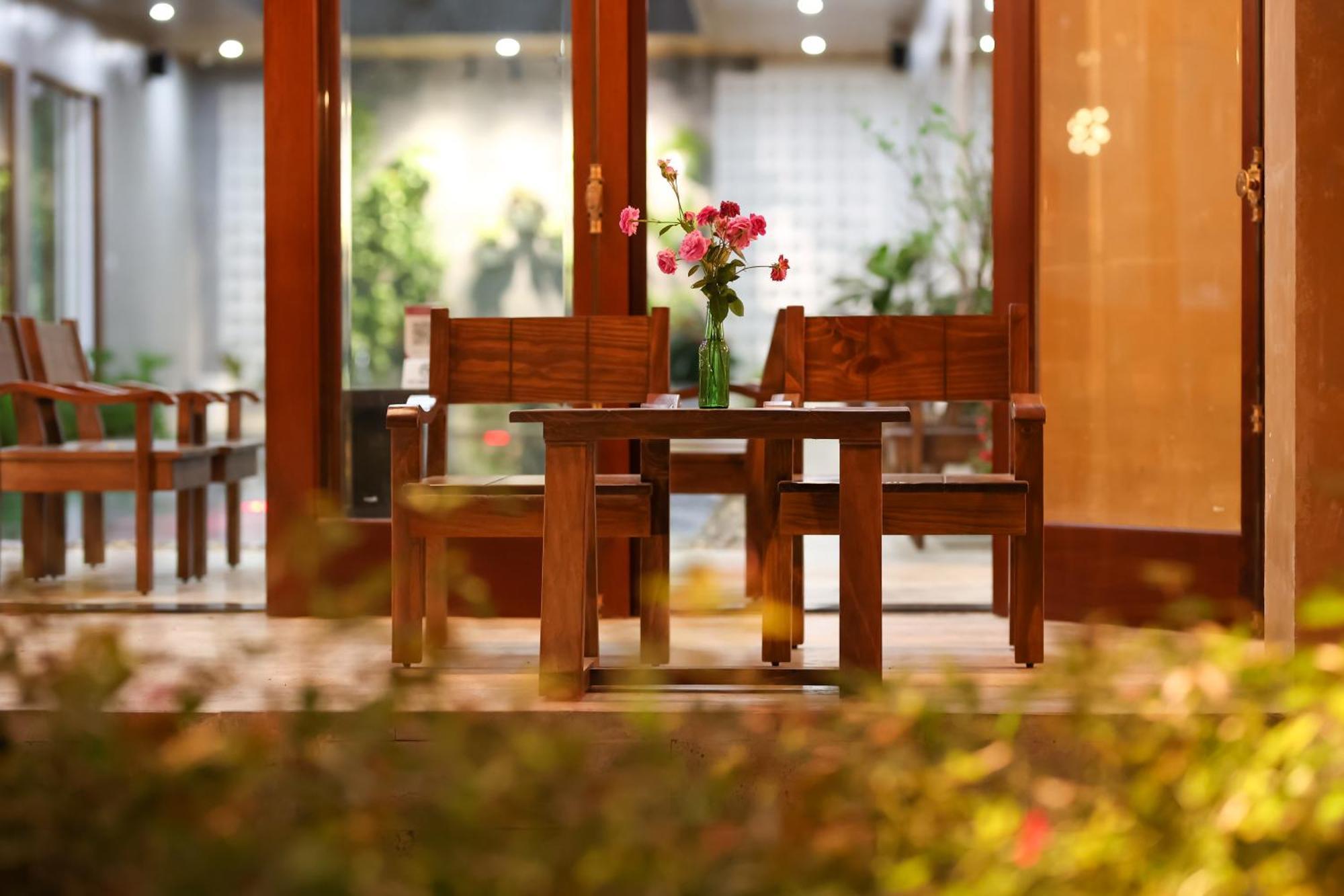 Moon Sun Boutique Villa Hotel Hue Exterior photo